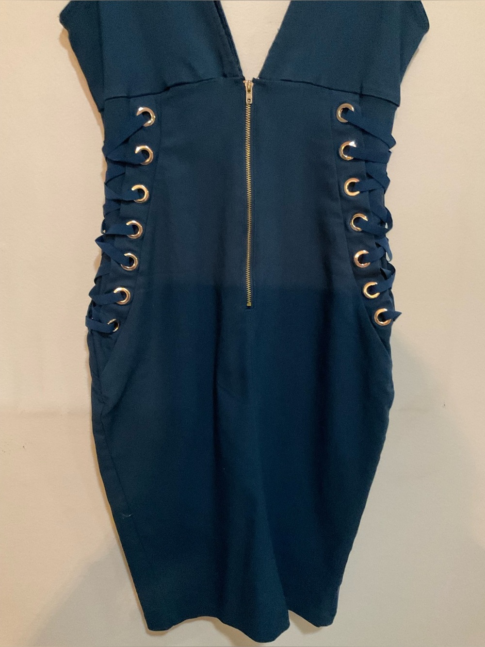Iris Corset Style Bodycon Dress - Picture 8 of 9